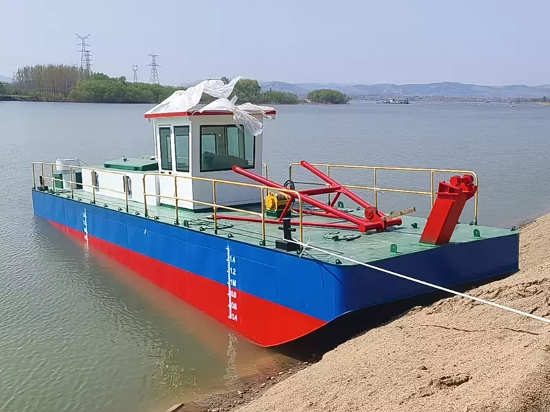 Rimorchiatore portuale per supporto al dragaggio