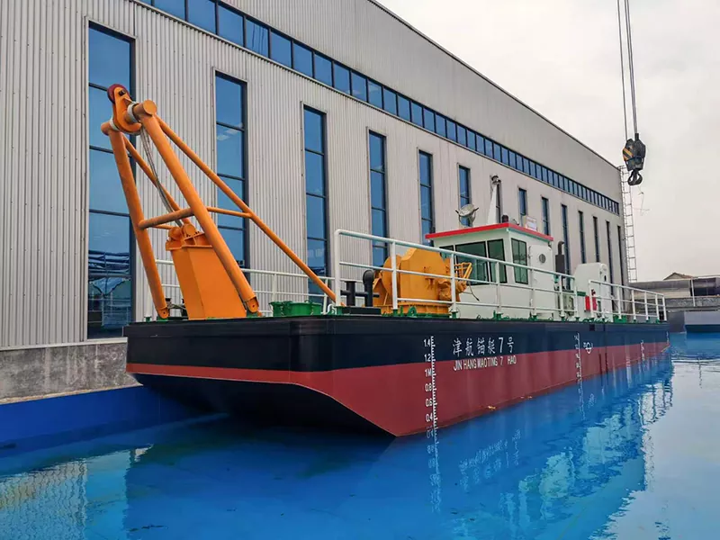 Rimorchiatore da traino